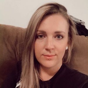 Meet your Posher, Kassandra